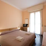 Piccadilly Hotel
